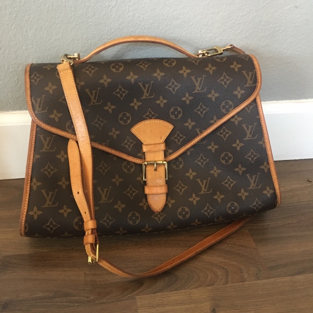 Louis Vuitton Beverly Briefcase/Messenger Bag